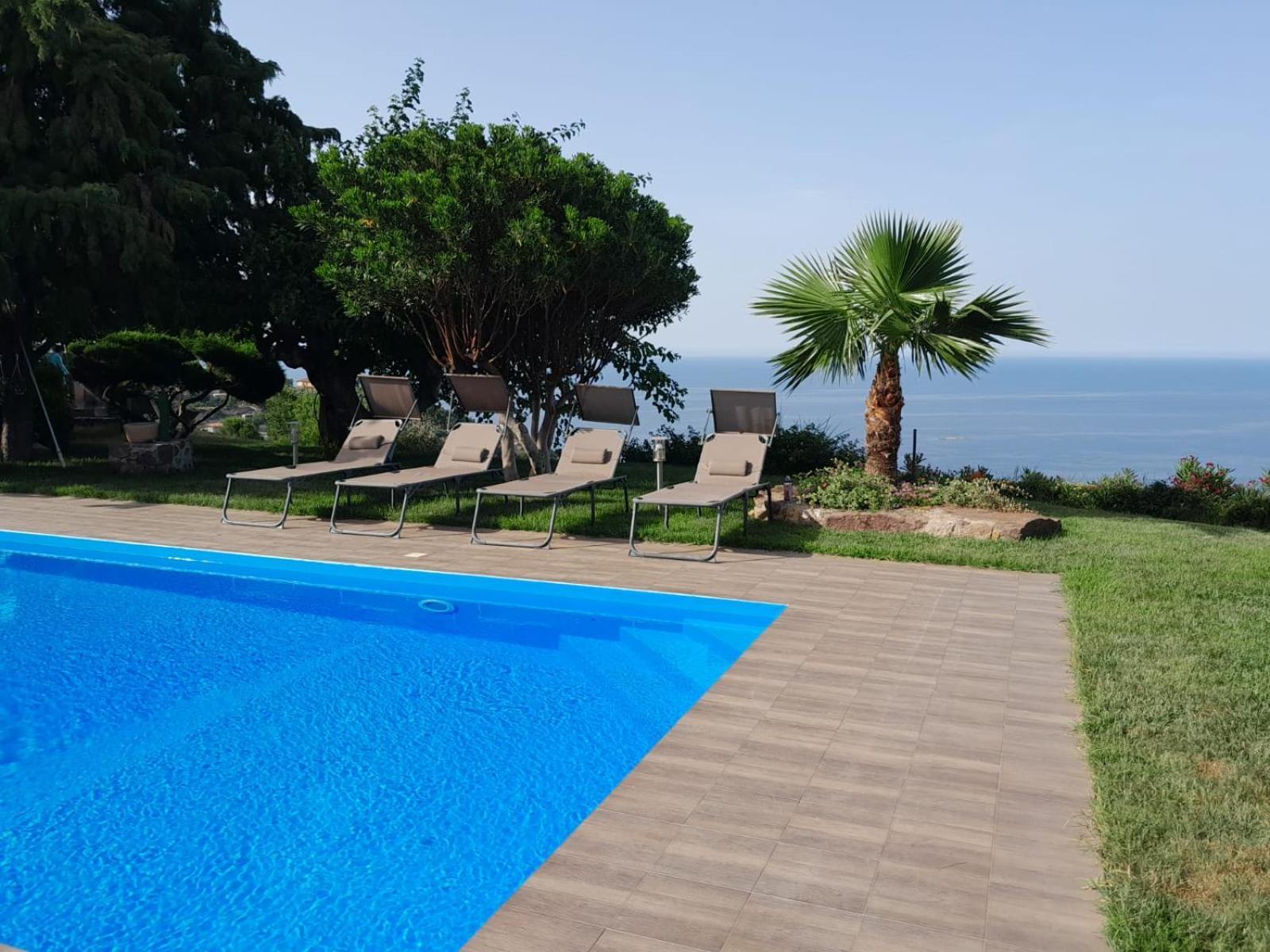 La Casa Di Matilde Bed & Breakfast Gioiosa Marea Exterior photo